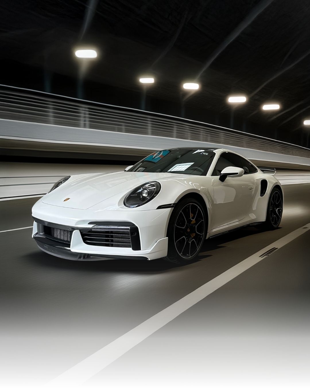 911