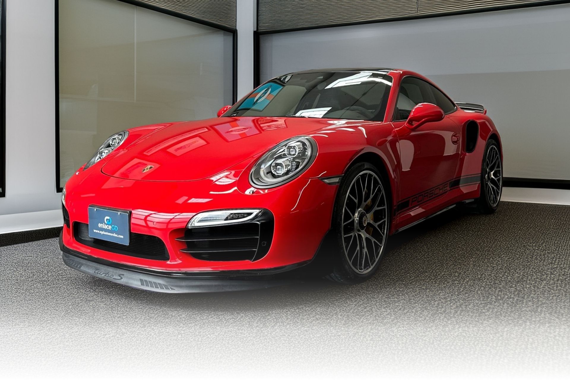 911